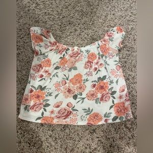 Cute summer top! Size S
